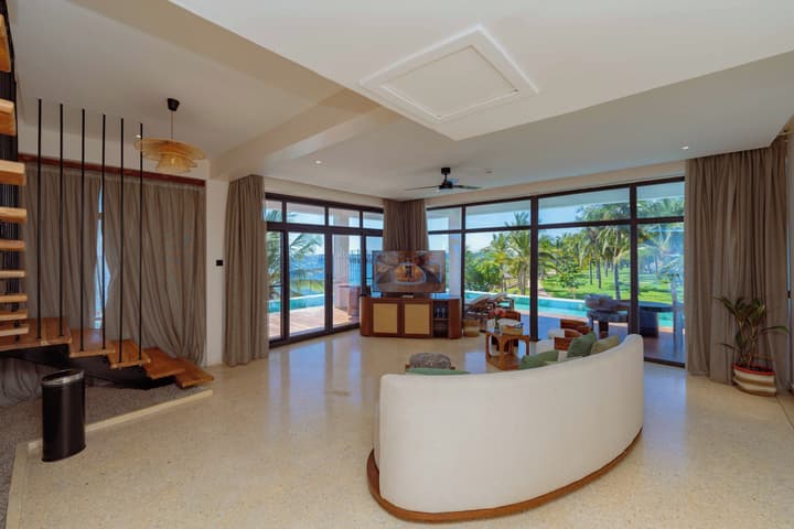 Kwanza Resort By SUNRISE