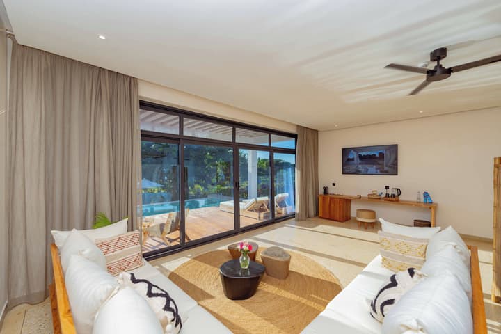 Kwanza Resort By SUNRISE