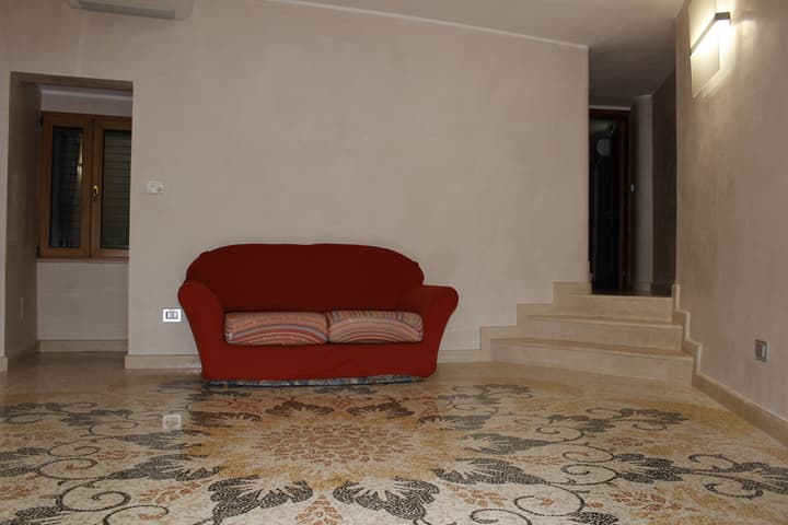 Palazzo De Donno App No04
