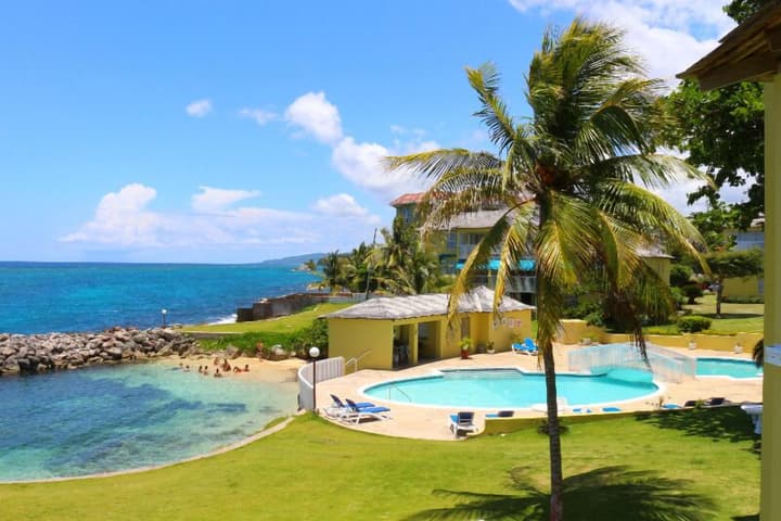 Sea Palms Holidays