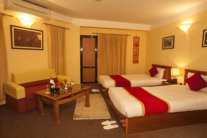Royal Astoria Hotel