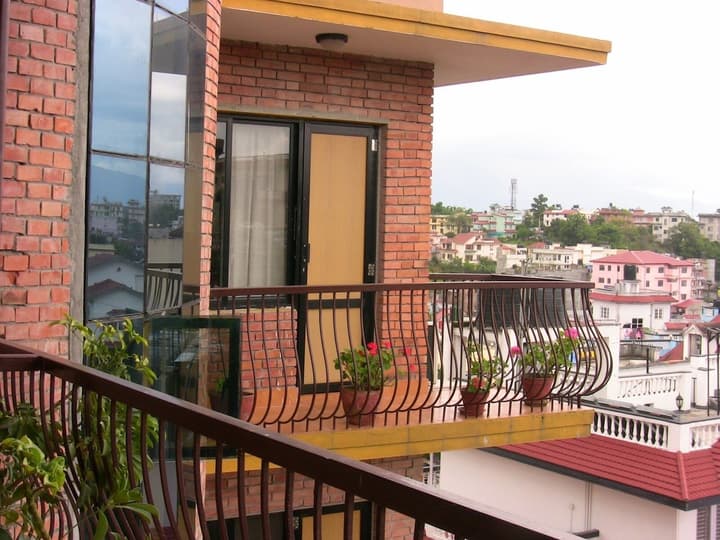 Royal Astoria Hotel