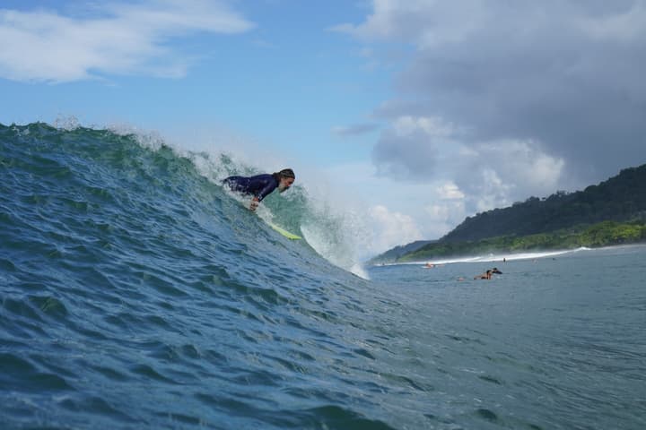 Don Jons Lodge -Surf & Yoga