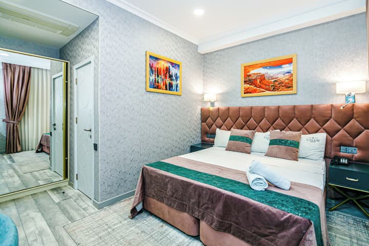 Essam Deluxe Hotel