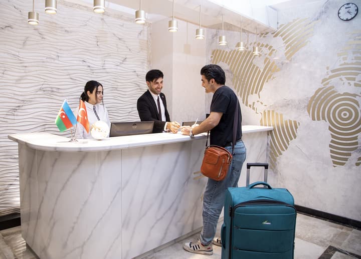 Essam Deluxe Hotel