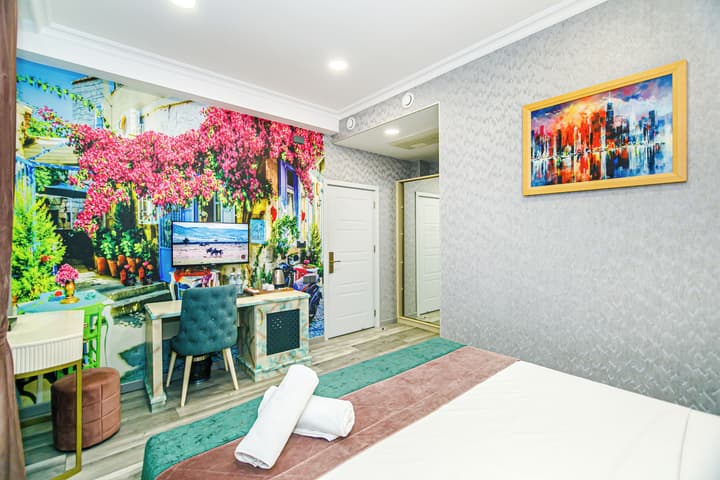 Essam Deluxe Hotel