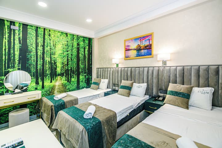 Essam Deluxe Hotel