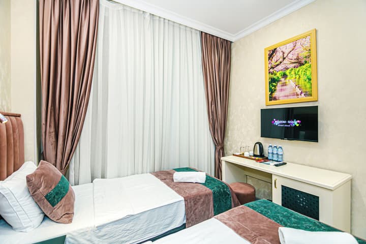 Essam Deluxe Hotel