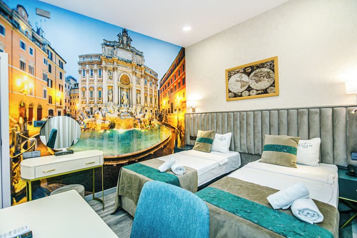 Essam Deluxe Hotel