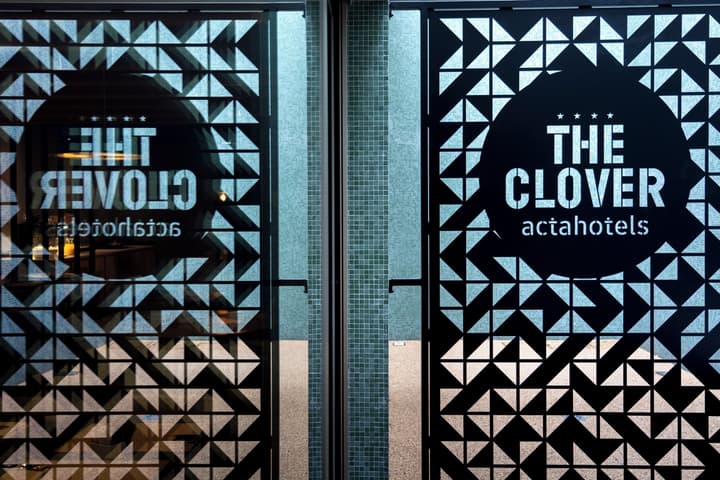 Hotel Acta the Clover