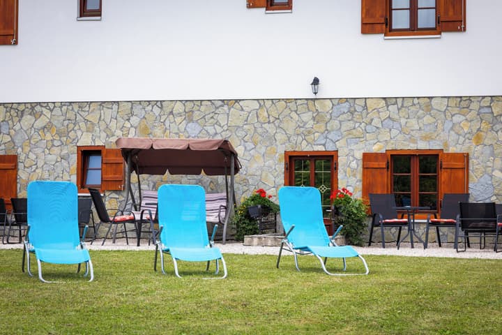 Green lakes house 2