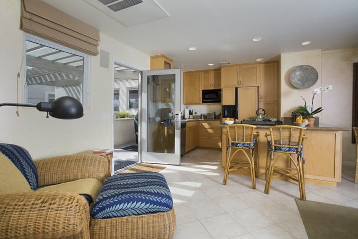 Sunset Cove Villas in Laguna Beach