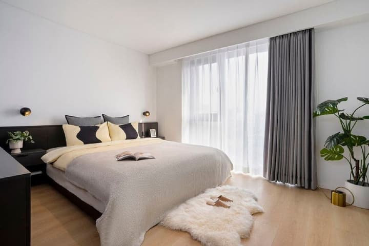 base-Wangfujing Serviced Apartment