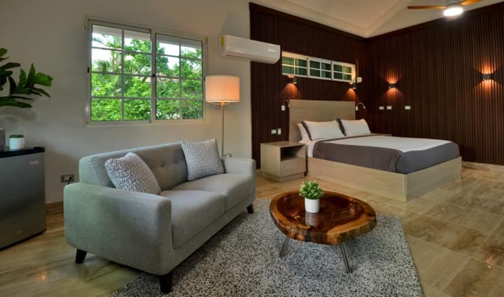 Tortuga Bay Villa - Close to the Beach and Golf