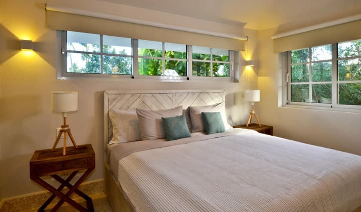 Tortuga Bay Villa - Close to the Beach and Golf