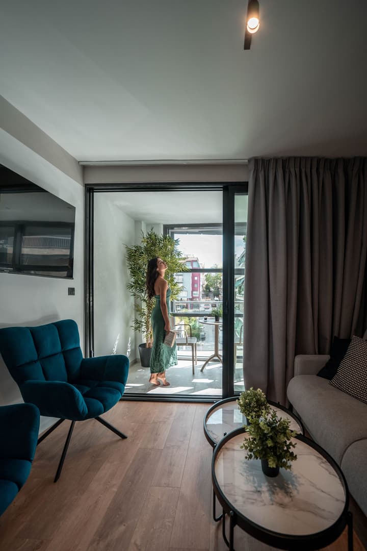 Athesense Suites