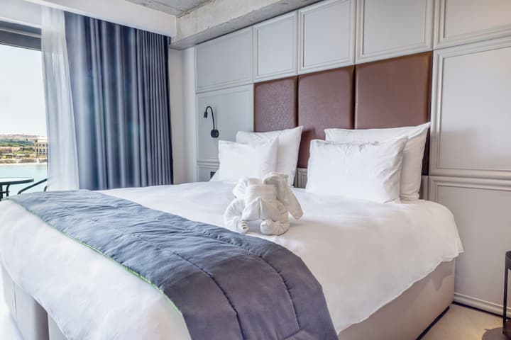 The Londoner Hotel Sliema