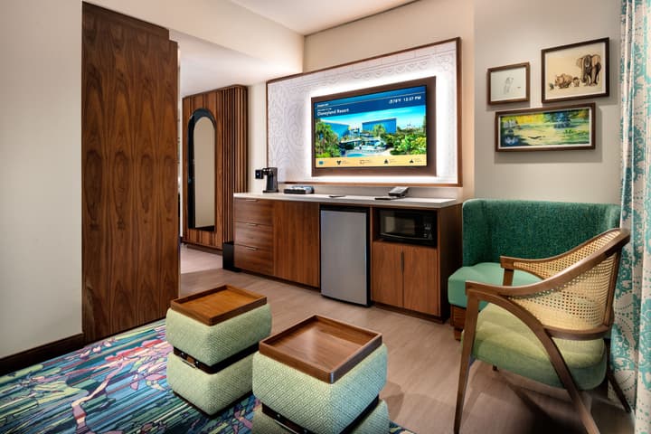 The Villas At The Disneyland Hotel