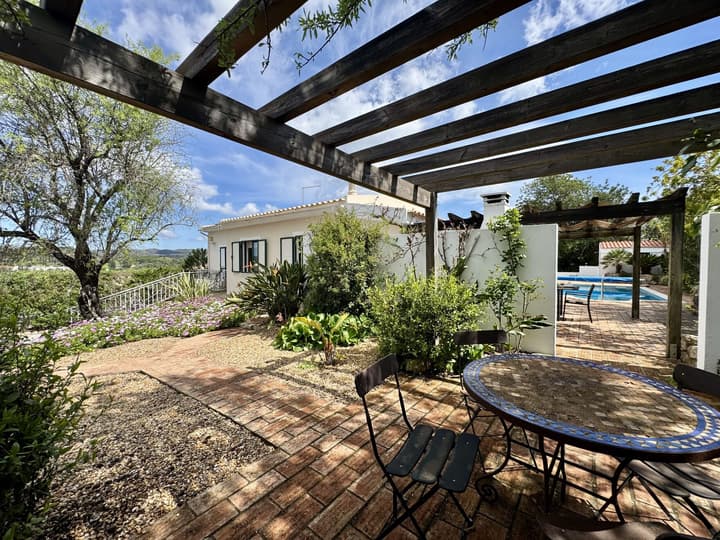 Algarve Country Villa With Pool