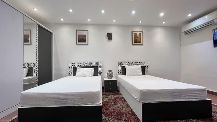 Osiris pyramids view inn