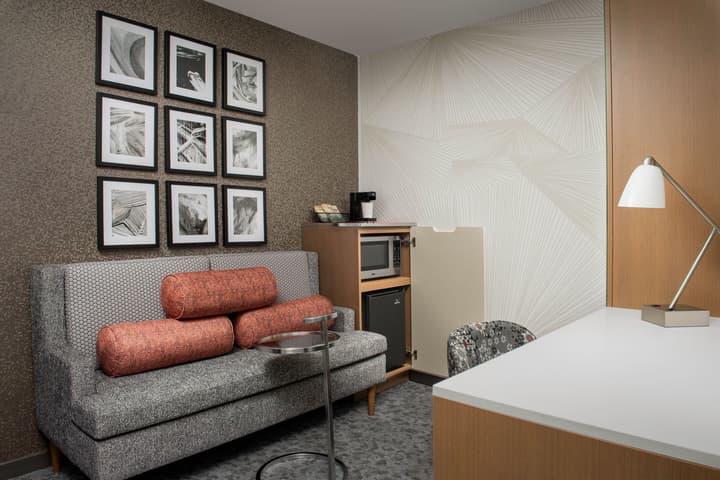 SpringHill Suites by Marriott New York Queens
