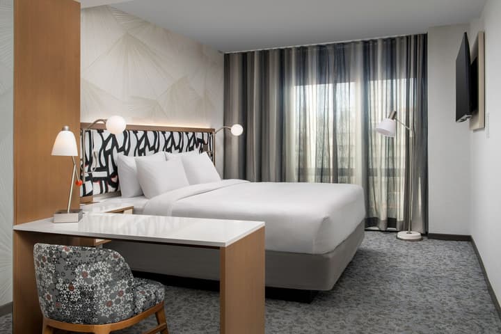 SpringHill Suites by Marriott New York Queens