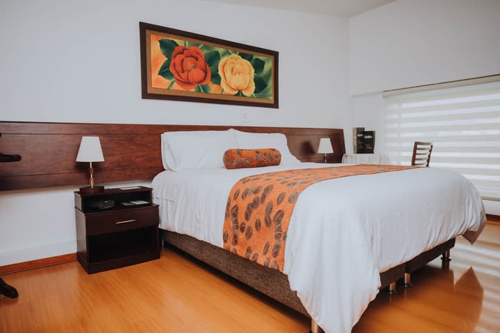 HOTEL CUELLAR'S