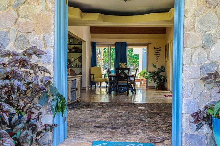 Seven Palms Villa