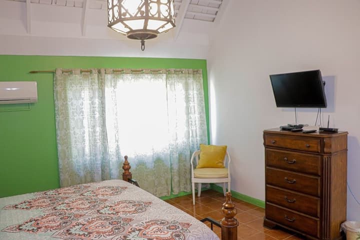 Seven Palms Villa