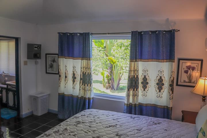 Seven Palms Villa