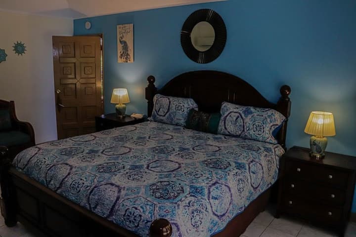 Seven Palms Villa