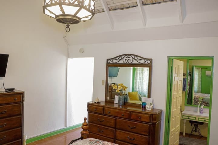 Seven Palms Villa