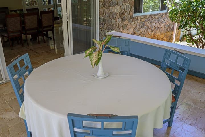 Seven Palms Villa