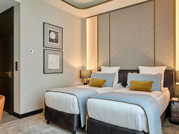The Crown Krakow Center - Handwritten Collection ACCOR