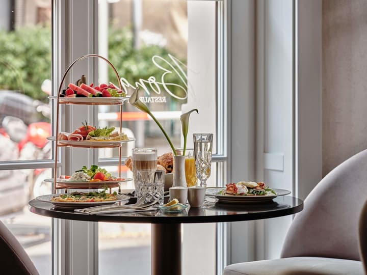 The Crown Krakow Center - Handwritten Collection ACCOR