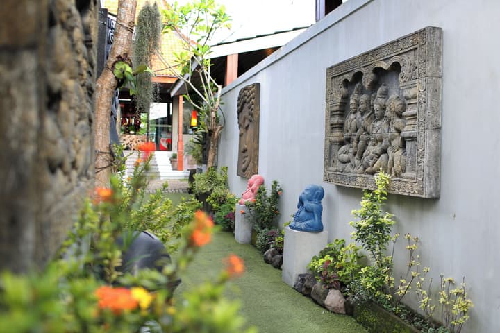 The Reward Villas