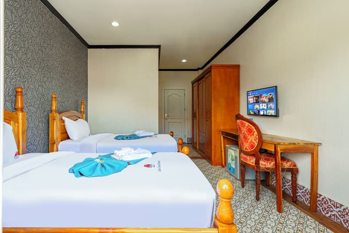 Lisha roungnakhone hotel