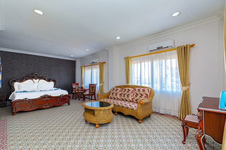 Lisha roungnakhone hotel