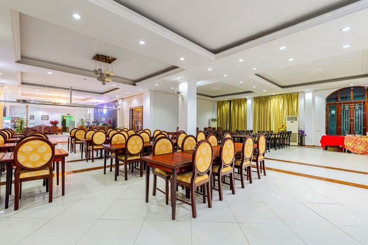 Lisha roungnakhone hotel