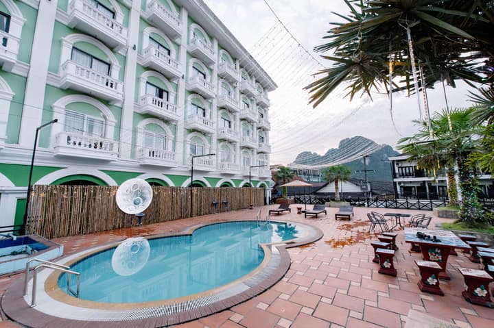 Lisha roungnakhone hotel