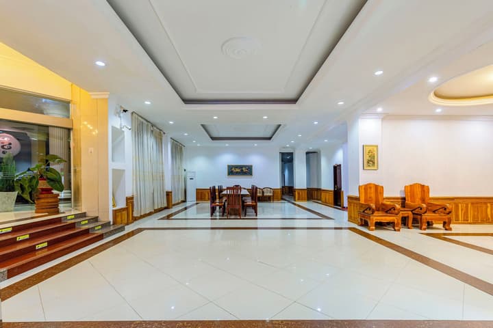 Lisha roungnakhone hotel