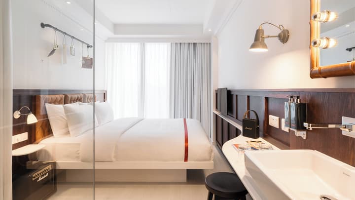 Ruby Stella Hotel London by IHG