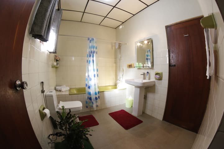 Oasis Colombo