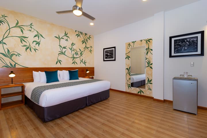 Plaza Luna Suites