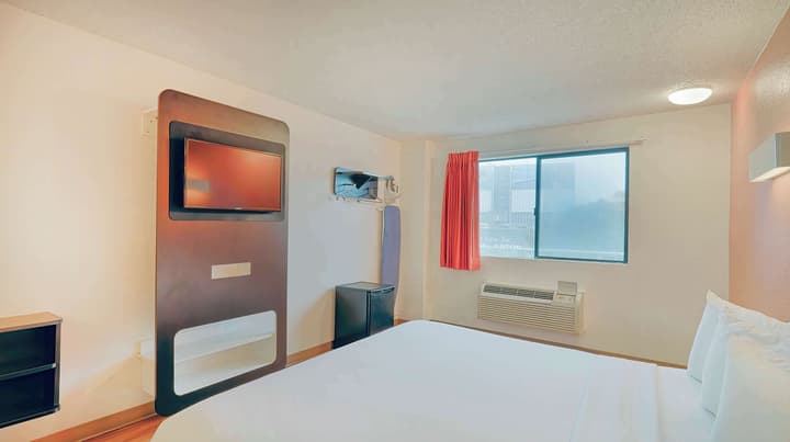 Studio 6 Suites Los Angeles, CA - Los Angeles - LAX