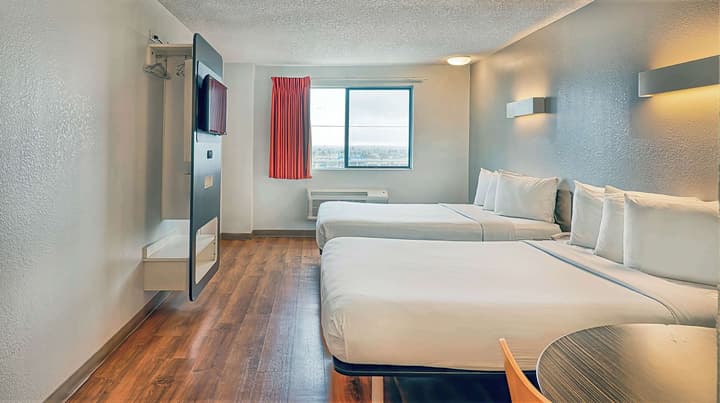 Studio 6 Suites Los Angeles, CA - Los Angeles - LAX