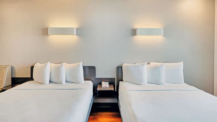 Studio 6 Suites Los Angeles, CA - Los Angeles - LAX