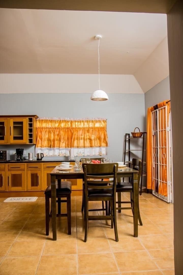 Villa Solstice Luxury 4 Bedroom