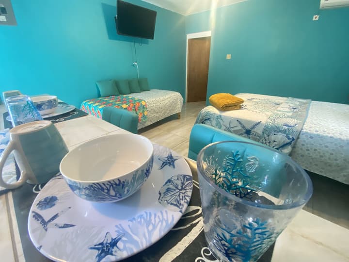 Yanceylargo Estate - Newly Renovated 3 Br Villa W Gorgeous Mountain Views 3 Bedroom Villa by RedAwning