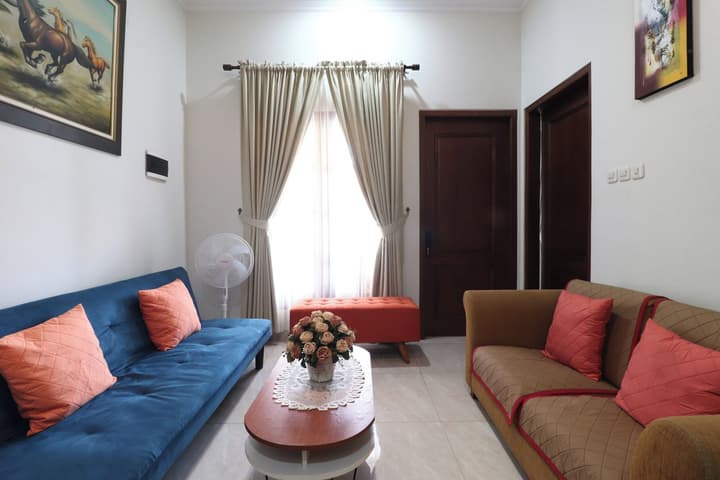 Bisma Balcony Homestay